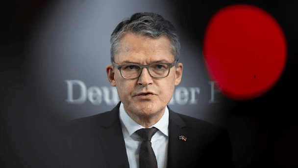 Росія зібрала біля кордонів НАТО у Білорусі два армійські корпуси — депутат Бундестагу