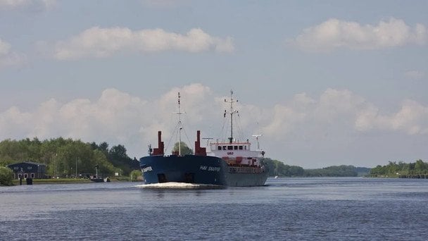 Невідомі дрони над Німеччиною пов’язані з російськими кораблями — Bild