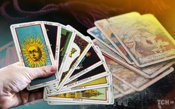 Таропрогноз на 4 грудня 2025 року для всіх знаків зодіаку