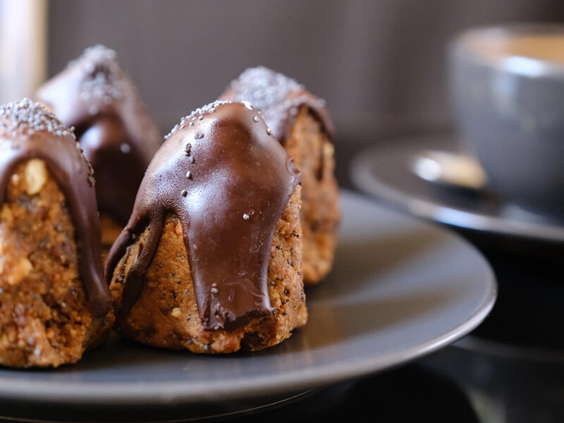 "Це дуже смачно!" Тістечко "Мурашник" за рецептом переможниці "МастерШеф"