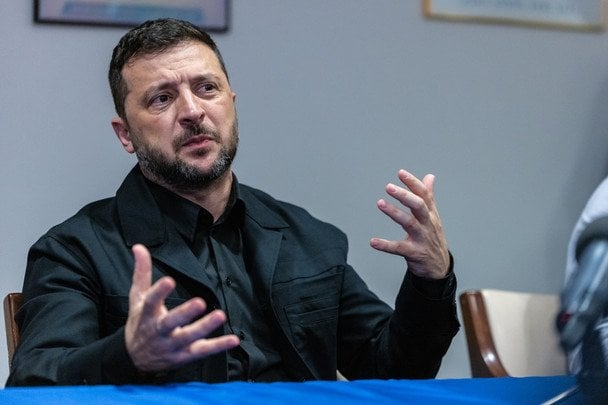 Подробиці мирного плану та вибори в Україні: що розповів Зеленський журналістам