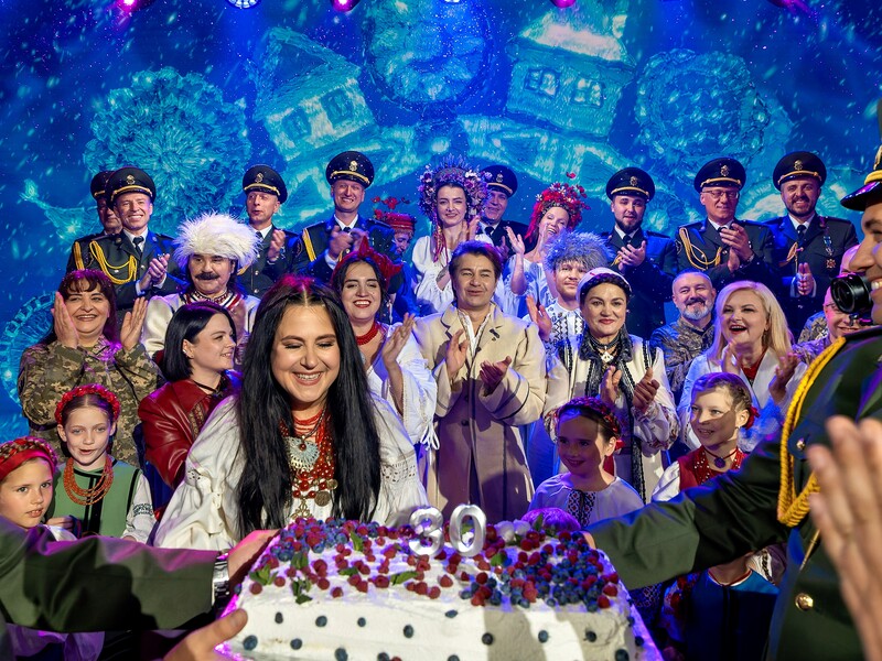 Роговцева з правнуком, Сумська й інші взяли участь у концерті "Територія Різдва. Дух Нескорених". Відео