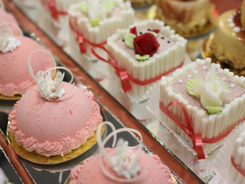 Завдяки цим секретам десерти ніколи не перетворяться на жир. Лайфхак, як їсти солодощі й не товстіти