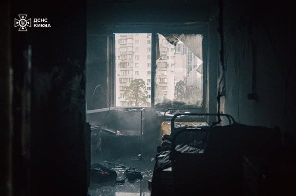 У Києві горіла реанімація в лікарні (фото)