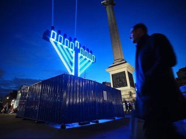 Кількість жертв теракту під час Хануки в Австралії зросла до 15 осіб