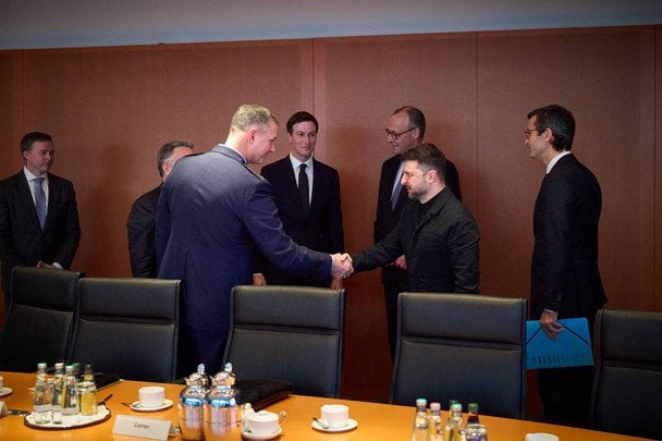 Переговори у Берліні про мир завершилися — перші деталі