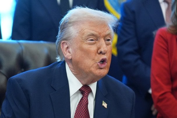 Трамп прокоментував заяви РФ про нібито атаку України на резиденцію Путіна