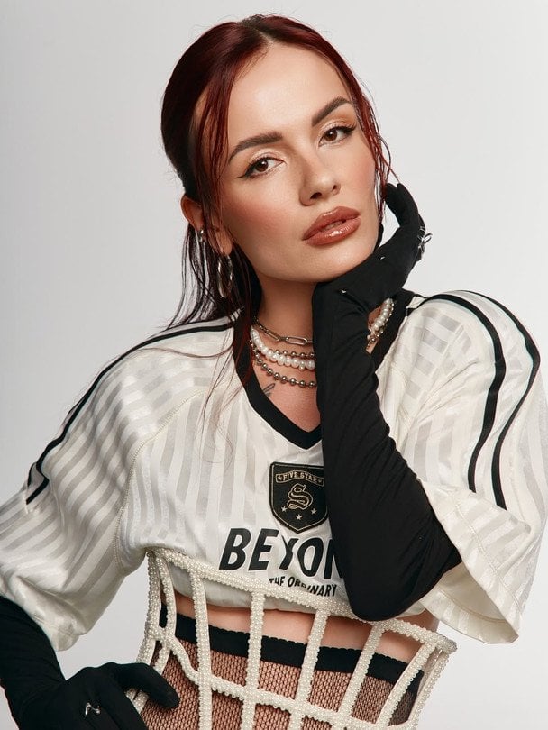 MamaRika шокувала, як її родина пережила жахливий обстріл Києва: "Думала, що це кінець"