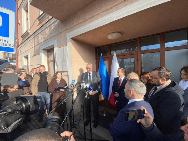 У польському місті відкрили українське віцеконсульство: з’явилися фото