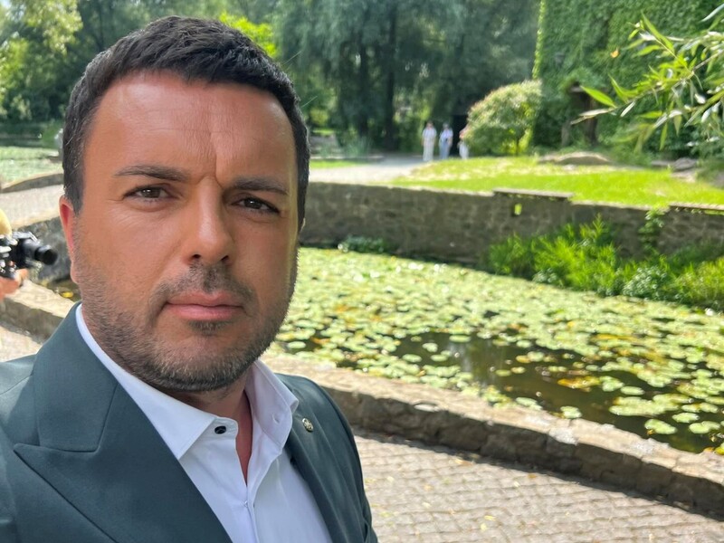 "Бачимо, ви хороший танцюрист. Ніщо не заважає". Решетнік у дуже вузьких штанах сконфузився у Threads