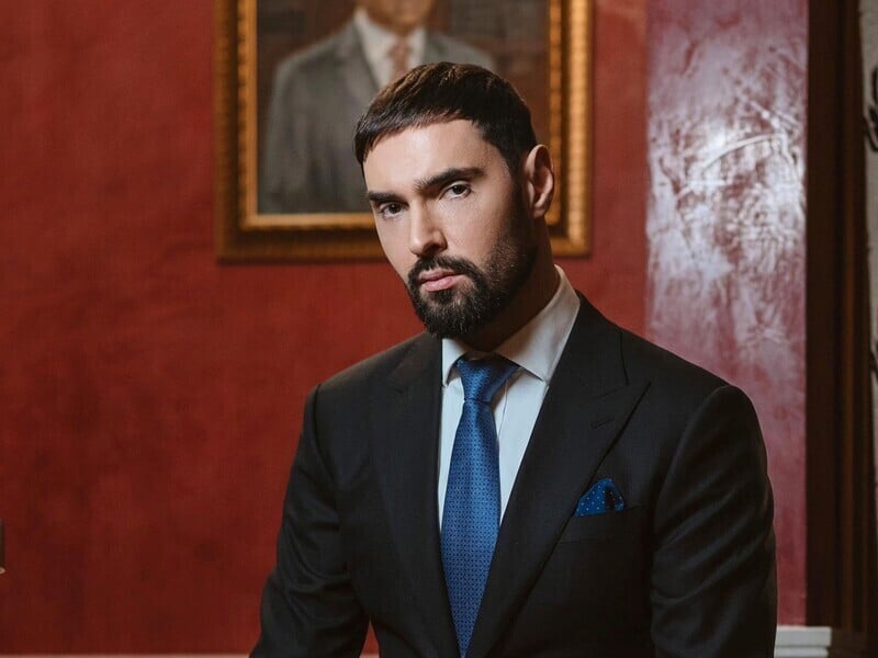 Крав, поширював непристойні фото і співав п'яним – Козловський зізнався в цілій низці гріхів