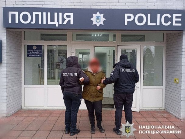 Так любила, що аж вбила: на Київщині жінка зарізала співмешканця