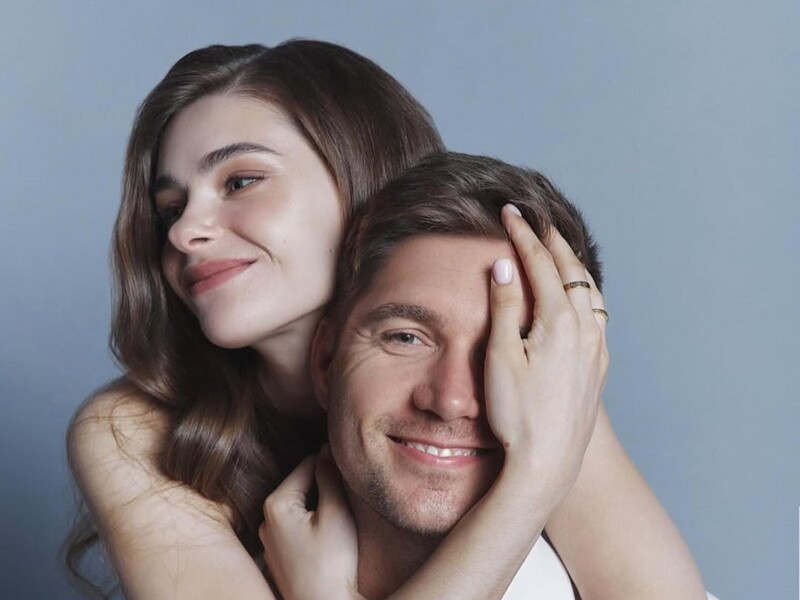 "Це просто нещасна жінка". Дружина Остапчука заявила, що Христина Остапчук тероризує їхню сім'ю