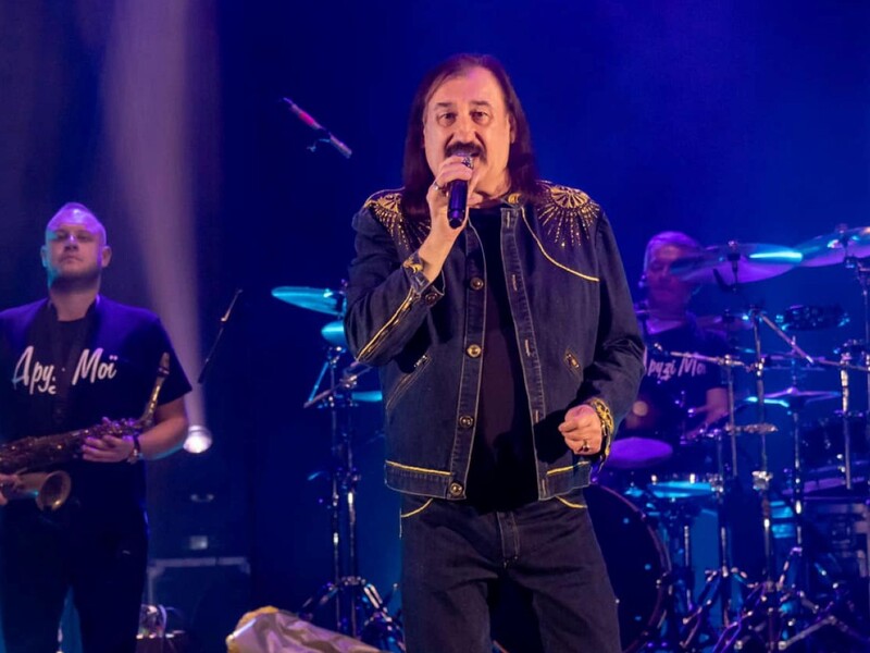 "Не вірю, що не знайшли часу приїхати попрощатися". Відомий співак звинуватив колег у піарі на смерті Гіги