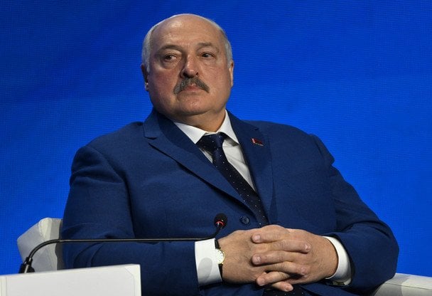 Лукашенко "зник" у Омані: офіційні джерела мовчать