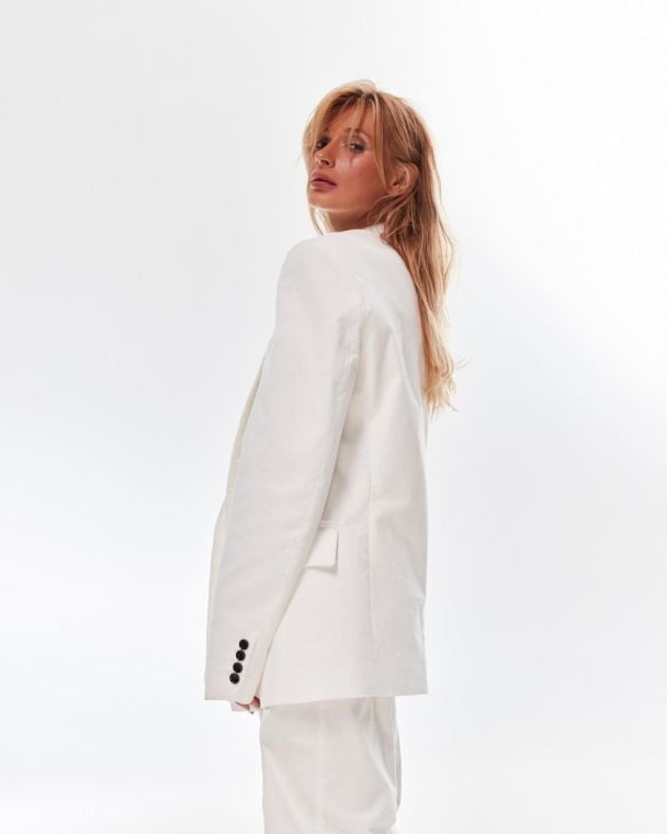 На концерті TAYANNA в США на сцену пролізли двоє чоловіків і обурили нахабною поведінкою