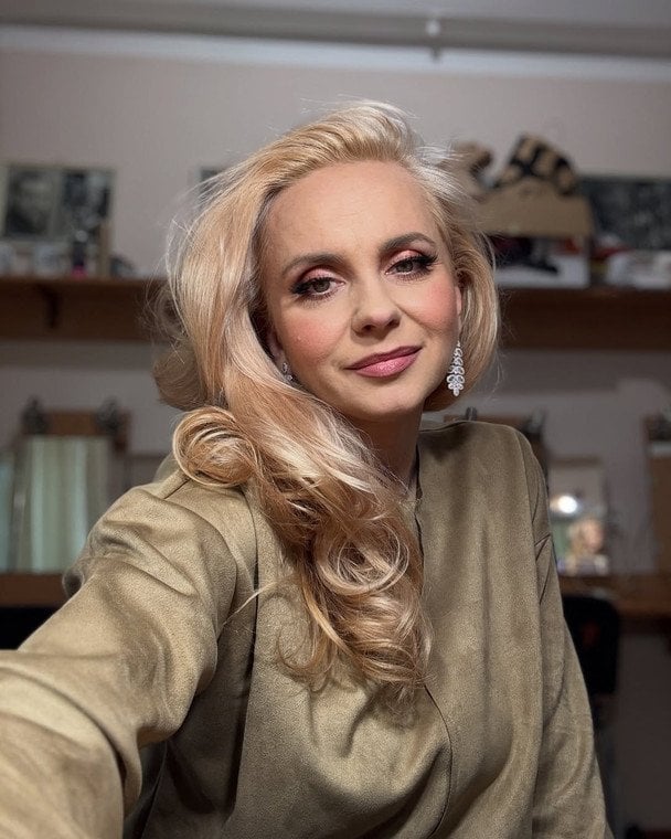 Лілія Ребрик зустріла Різдво окремо від родини через одну причину і зворушила вітанням