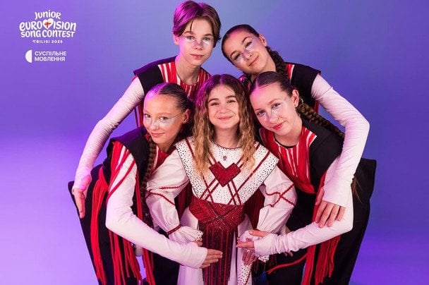 "Дитяче Євробачення-2025": де та коли дивитися фінал, хто представляє Україну та як голосувати