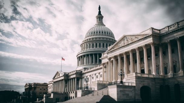 Сенатори США заявляють про відсутність комунікації з Білим домом щодо мирних переговорів по Україні