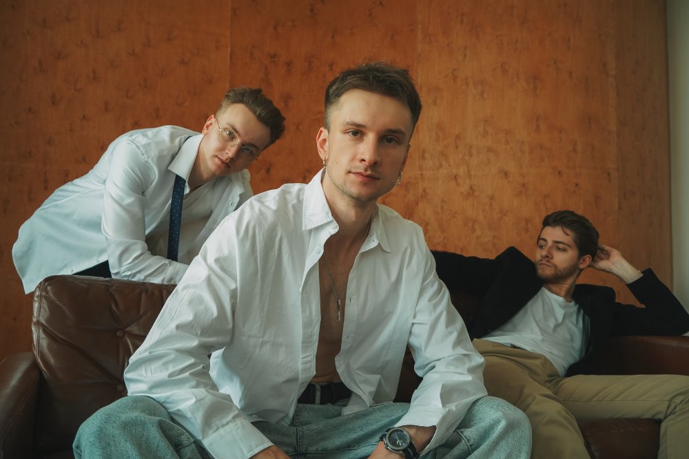 “Подаруй” – другий сингл DVA і ще одна щира історія