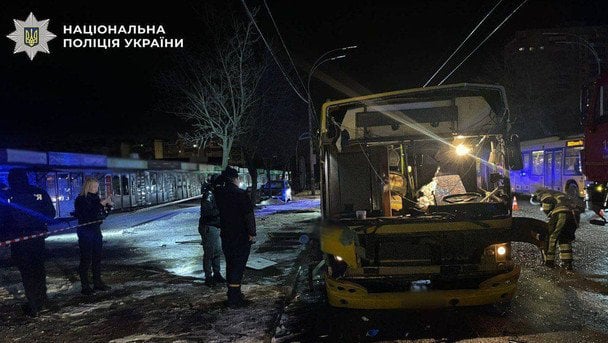 У Києві стався вибух у пасажирському автобусі: що відомо