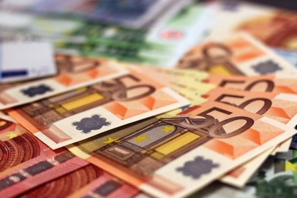 Що буде з курсом долара у січні 2026-го: прогноз банкіра
