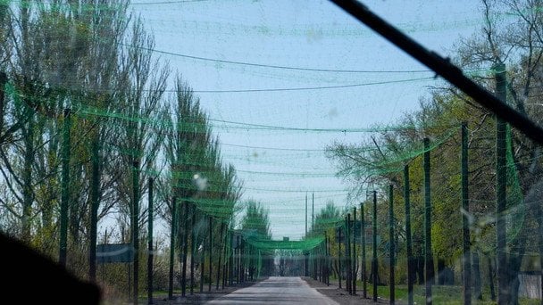 Антидронові сітки на Харківщині встановлюють уже на трьох напрямках — ОВА