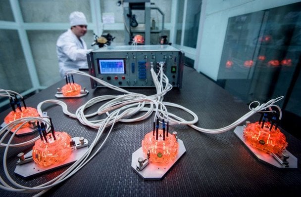 У Москві вибухнуло авто розробника лазерних цілевказівників для ракет (відео)