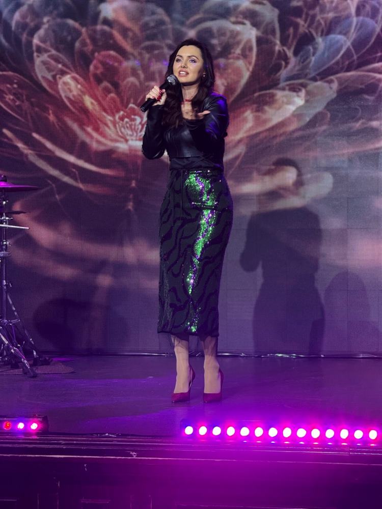 Квітуча історія почуттів: премʼєра синглу «Півонії червоні»