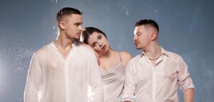 Не стандартне тріо: дует MiF та Еліна Іващенко вразили колаборацією 