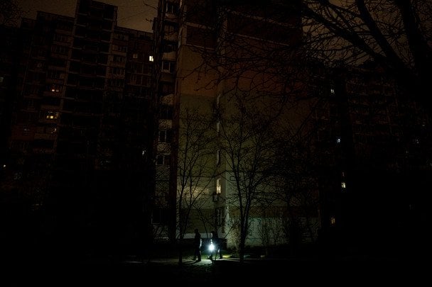 Доба без світла: енергетики однієї з областей оцінили ризики тотального відключення