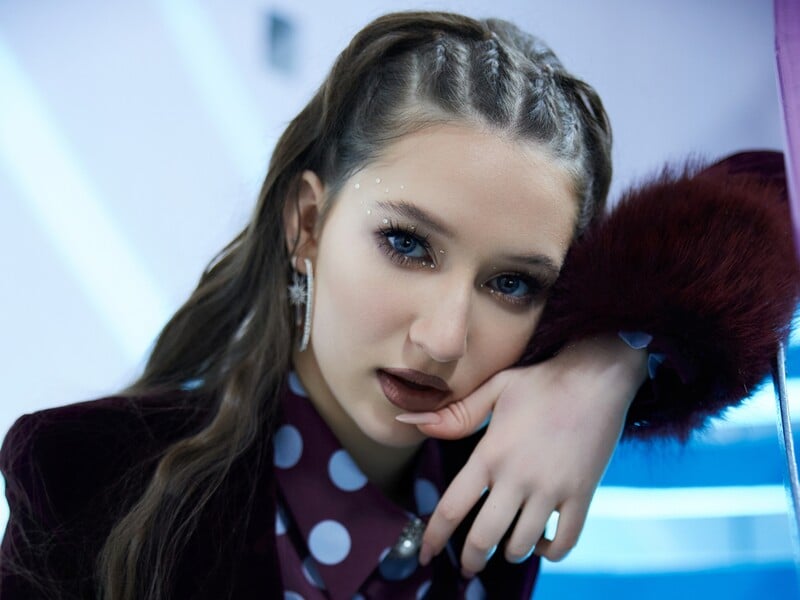 "Красиво до мурах". Rony в Головній астрономічній обсерваторії заспівала про північне сяйво. Відео