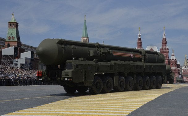 РФ вгатила по Україні "Орешніком": що відомо про ракету, якою Путін залякує світ