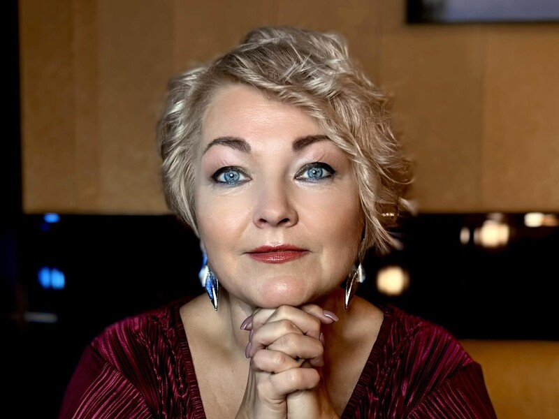 "Їх врятувала Ротару". Пекун поділилася жахливою історією доньки, яка пережила окупацію