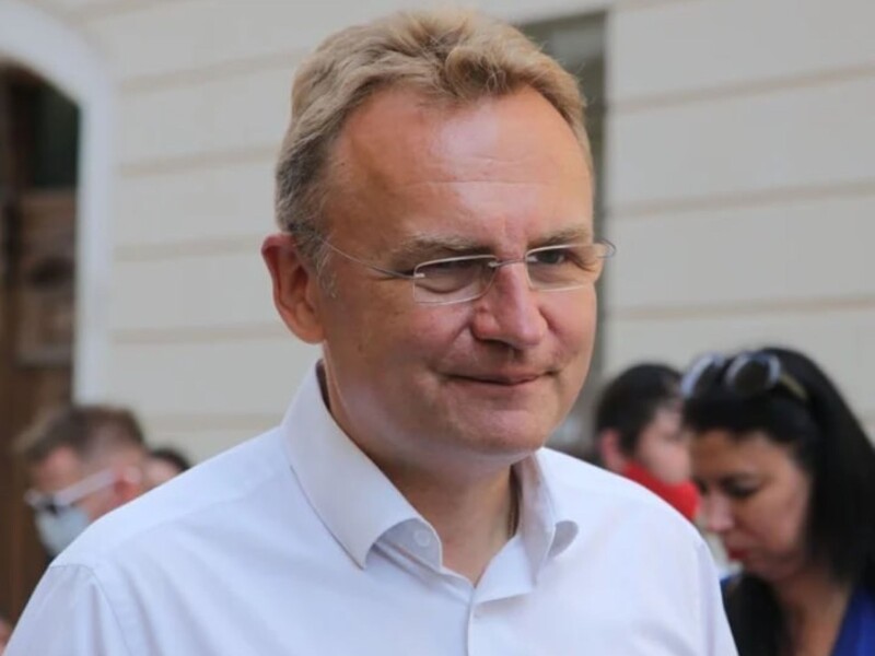"Імітую, коли якась важлива зустріч". Мер Львова Садовий розповів, чому відмовився від алкоголю