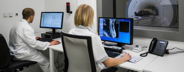 Пара зайнялася сексом в апараті МРТ: чим це закінчилося