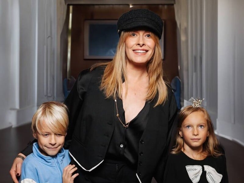 "Спала в рукавичках, дітей накривала трьома ковдрами". Кравець розповіла, як живе без світла й опалення