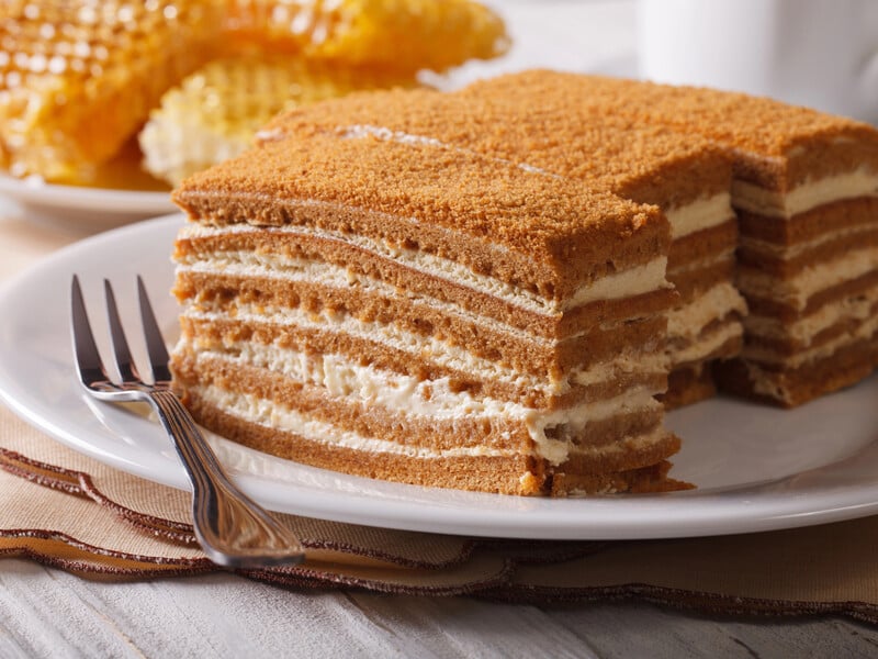 "Його смак украде ваше серденько!" Приготуйте "Медівник" без випікання. Рецепт "Його смак украде ваше серденько!" Приготуйте "Медівник" без випікання. Рецепт