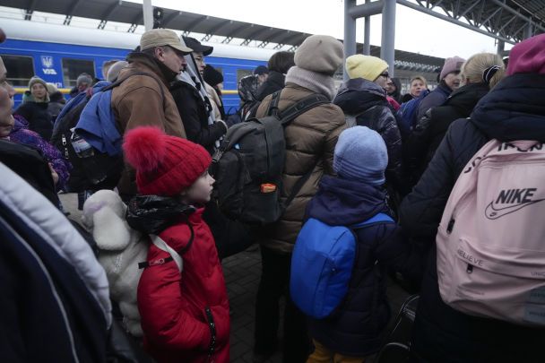 Кличко розкрив, скільки людей виїхало з Києва через надзвичайну ситуацію