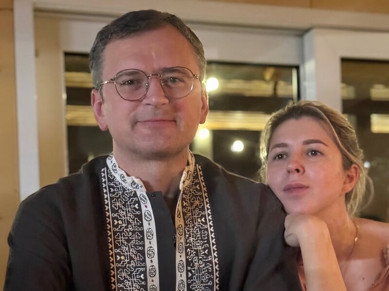 Павелецька про Кулебу: Коли я виїжджала з Бучі, він уперше в житті накричав на мене Павелецька про Кулебу: Коли я виїжджала з Бучі, він уперше в житті накричав на мене