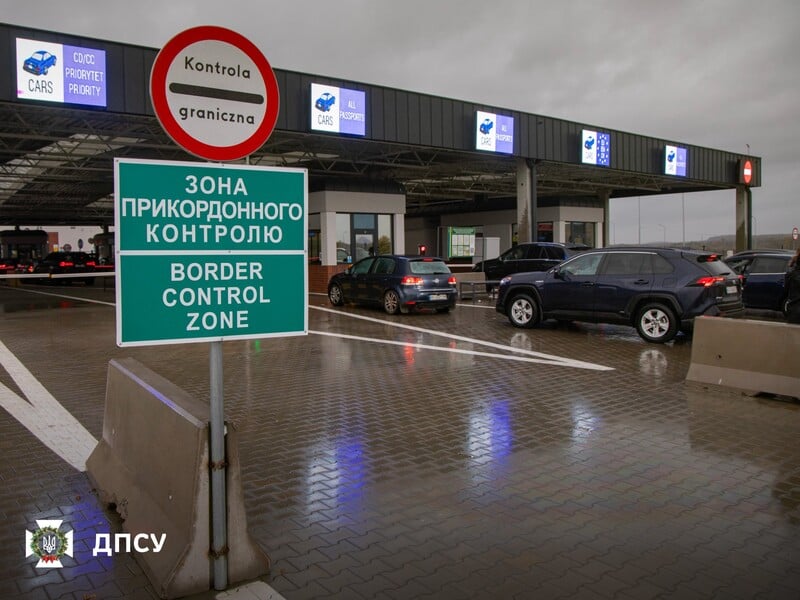 Італійцю Рокко, який вихваляв Путіна, заборонили в'їзд в Україну. Що він сказав прикордонникам