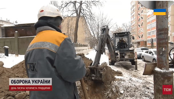"А хіба ми винні?": комунальники у Києві шокували, як їх ображають під час ремонту мереж
