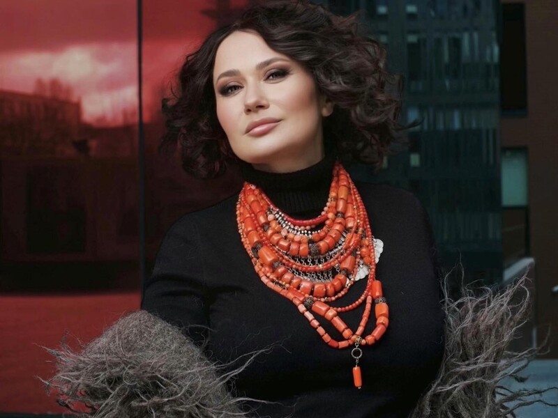 "Копія мама", "Дуже схожа на тата". У мережі обговорюють фото Мозгової з донькою