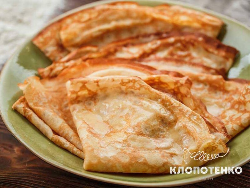 Млинці не пригорять і не порвуться завдяки цим секретам. Головні правила приготування тіста для млинців