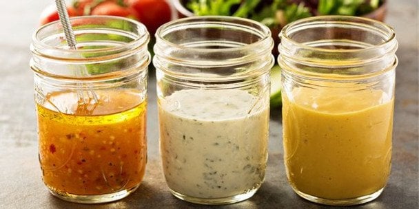 Чому не потрібно додавати майонез у кожен салат: корисні та смачні альтернативи