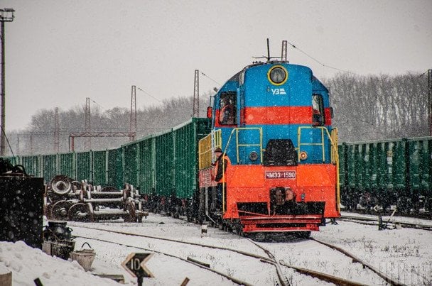 Дніпро та Запоріжжя без світла: що буде з рухом поїздів — деталі від Укрзалізниці