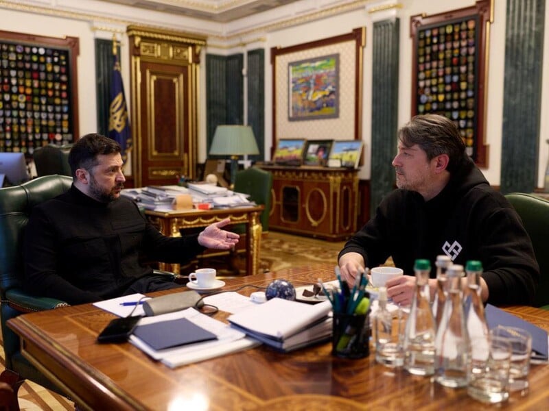 Притула розповів, якою фразою із трьох слів його зустрів Зеленський у своєму кабінеті Притула розповів, якою фразою із трьох слів його зустрів Зеленський у своєму кабінеті