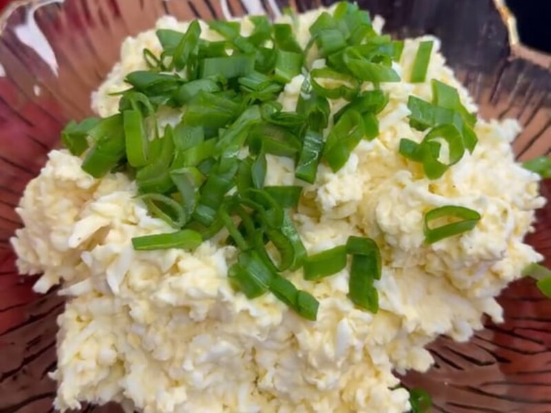 Без світла й газу приготуйте цю намазку з найпростіших продуктів. Вийде дуже смачно