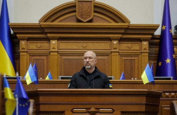 "Віддайте людям": Шмигаль звернувся з важливим закликом до бізнесу щодо світла