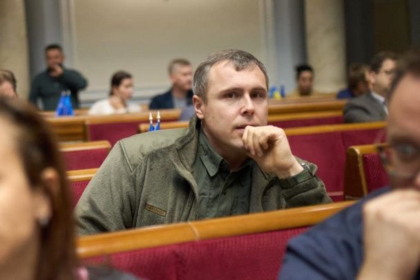 "Потрібно бути реалістами": нардеп дав тривожний прогноз щодо термінів закінчення війни